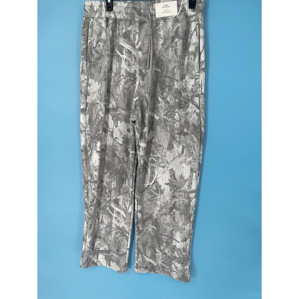 Hollister Womens Grey Leaf Camo Jogger Sweatpants Small Baggy